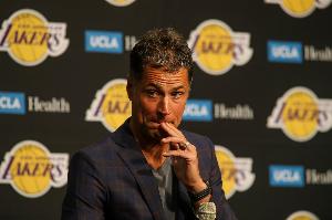 极速NBA开拓者vs太阳低调看直播_极速NBA开拓者vs太阳低调看直播在线观看_免费看直播