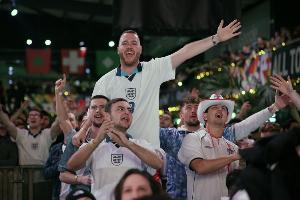 实时厄瓜多尔vs德国比分预测_实时厄瓜多尔vs德国比分预测在线观看_免费看直播