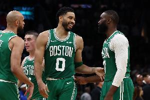 最新NBA雄鹿vs黄蜂在线观看_最新NBA雄鹿vs黄蜂在线观看在线观看_免费看直播