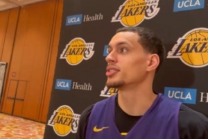 免费NBA雷霆vs爵士比赛回放_免费NBA雷霆vs爵士比赛回放在线观看_免费看直播