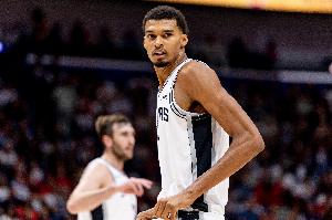 实时NBA黄蜂vs凯尔特人进球集锦_实时NBA黄蜂vs凯尔特人进球集锦在线观看_免费看直播