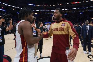 火爆WNBA拉斯维加斯王牌vs多伦多节奏比赛回放_火爆WNBA拉斯维加斯王牌vs多伦多节奏比赛回放在线观看_免费看直播